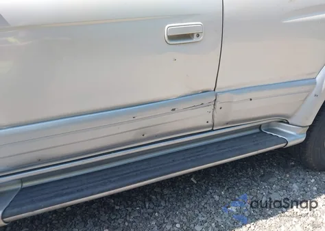 1998 Toyota 4Runner Sr5 V6 Limited z USA, uszkodzony, nr VIN JT3HN87R6W9018342